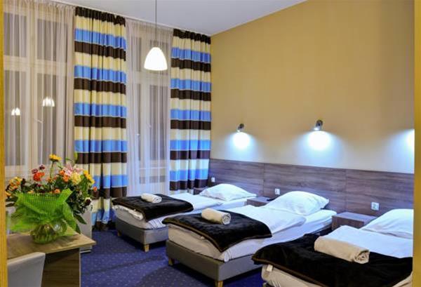 Apartment Old Town Luxe Retreat - King Bed - Steps To Main Square Krakau